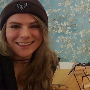 Meet your Posher, Karina